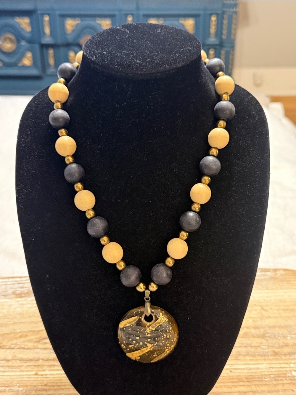 Vintage Boho Gold Tone Beige Black Beaded Pendant Statement Necklace